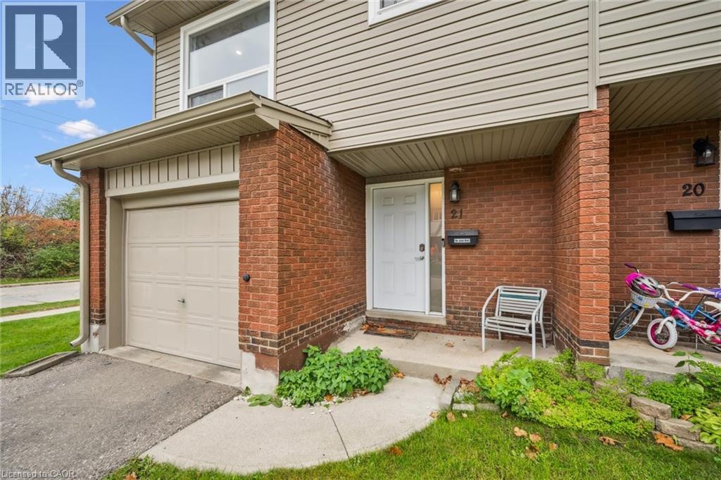 285 Bluevale Street Unit# 21, Waterloo, Ontario  N2J 4L8 - Photo 2 - 40781058