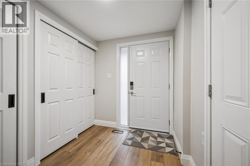 285 Bluevale Street Unit# 21, Waterloo, Ontario  N2J 4L8 - Photo 3 - 40781058