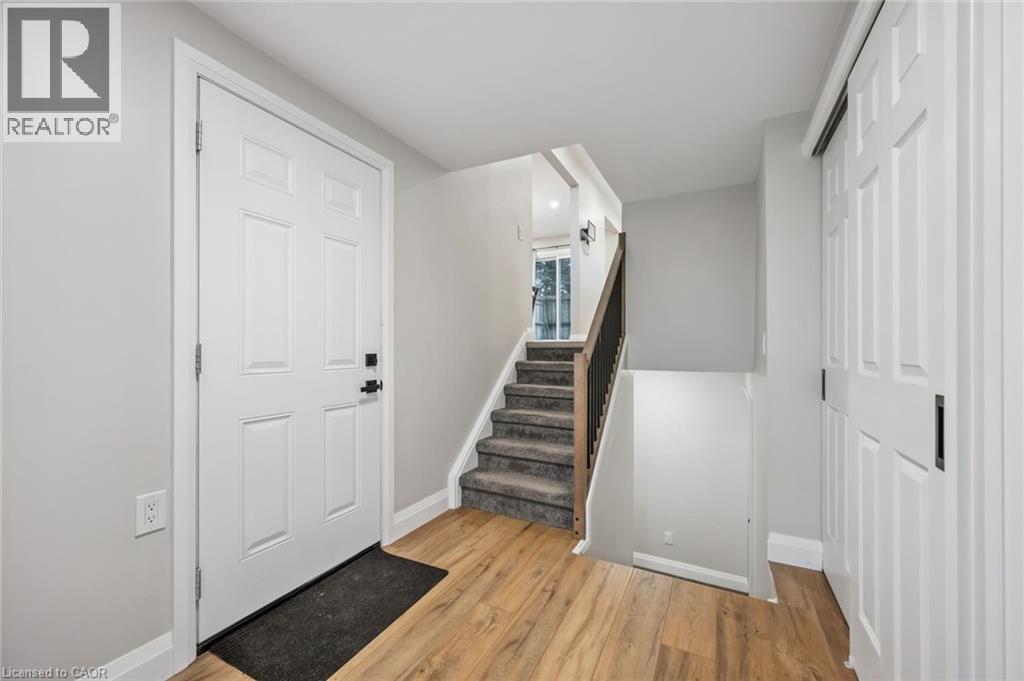 285 Bluevale Street Unit# 21, Waterloo, Ontario  N2J 4L8 - Photo 4 - 40781058