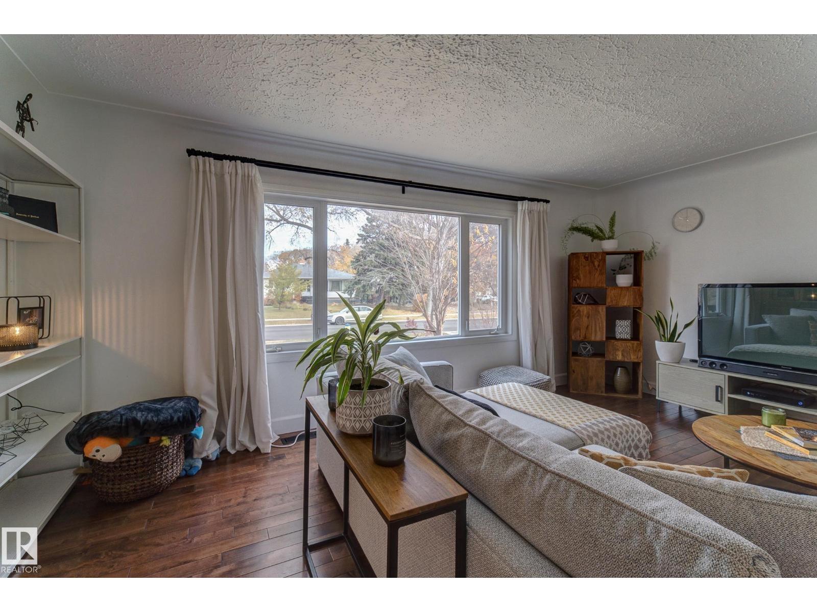13315 110 Av Nw, Edmonton, Alberta  T5M 2M1 - Photo 5 - E4463028