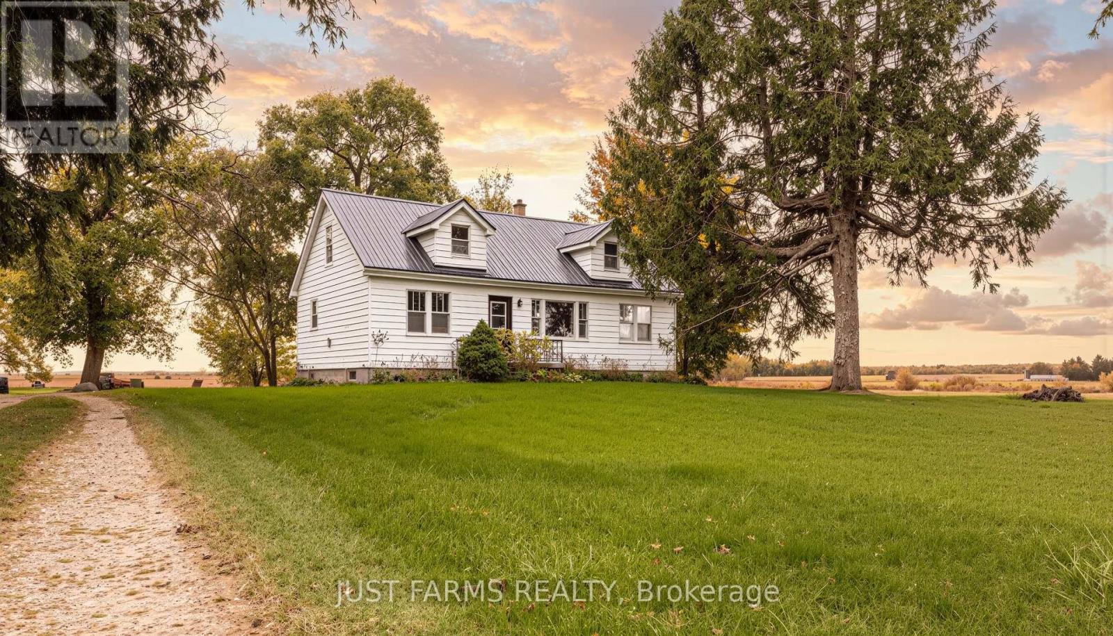 24161 Clarke Road, Middlesex Centre, Ontario  N0M 1V0 - Photo 5 - X12475531
