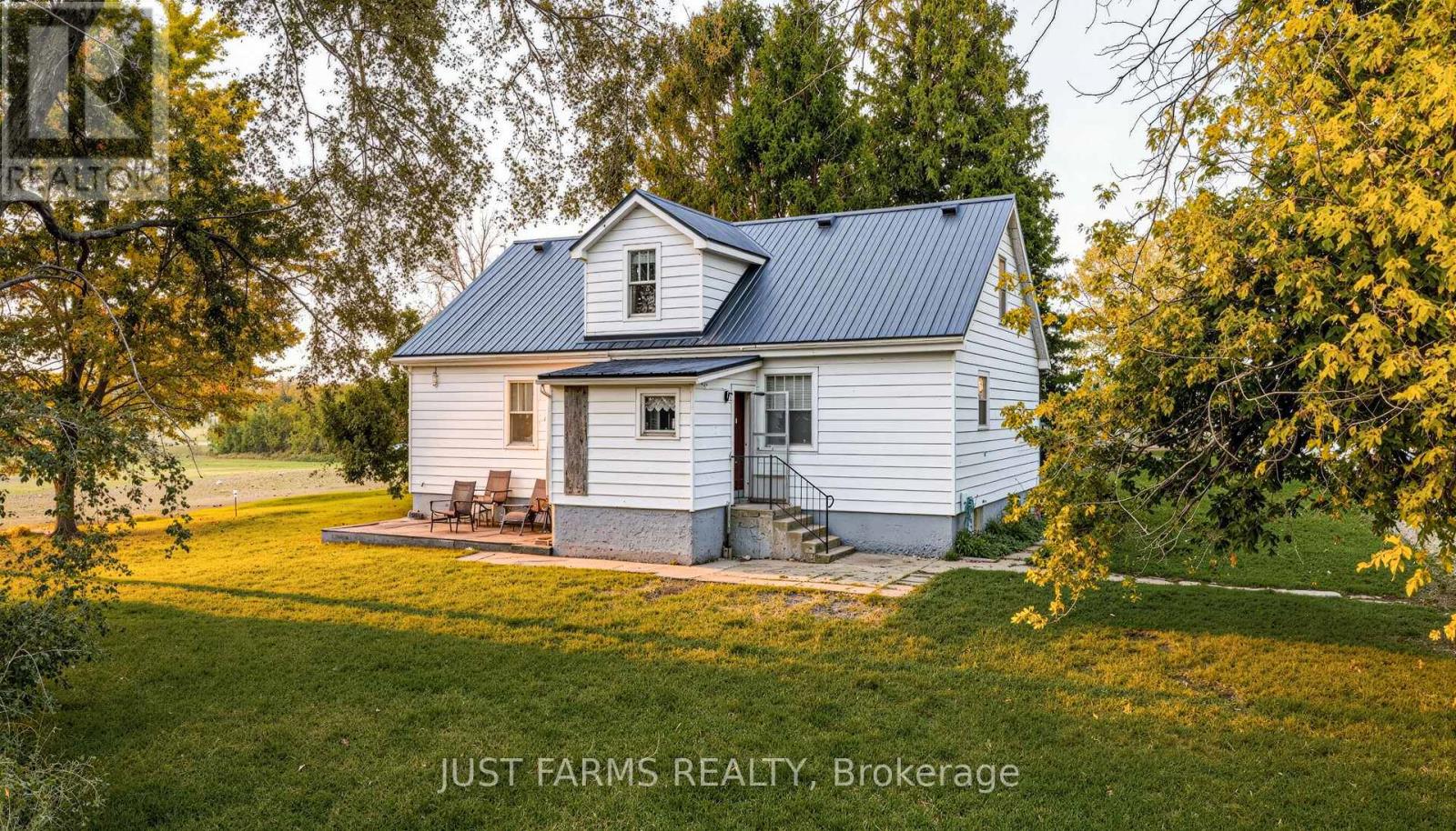 24161 Clarke Road, Middlesex Centre, Ontario  N0M 1V0 - Photo 6 - X12475531