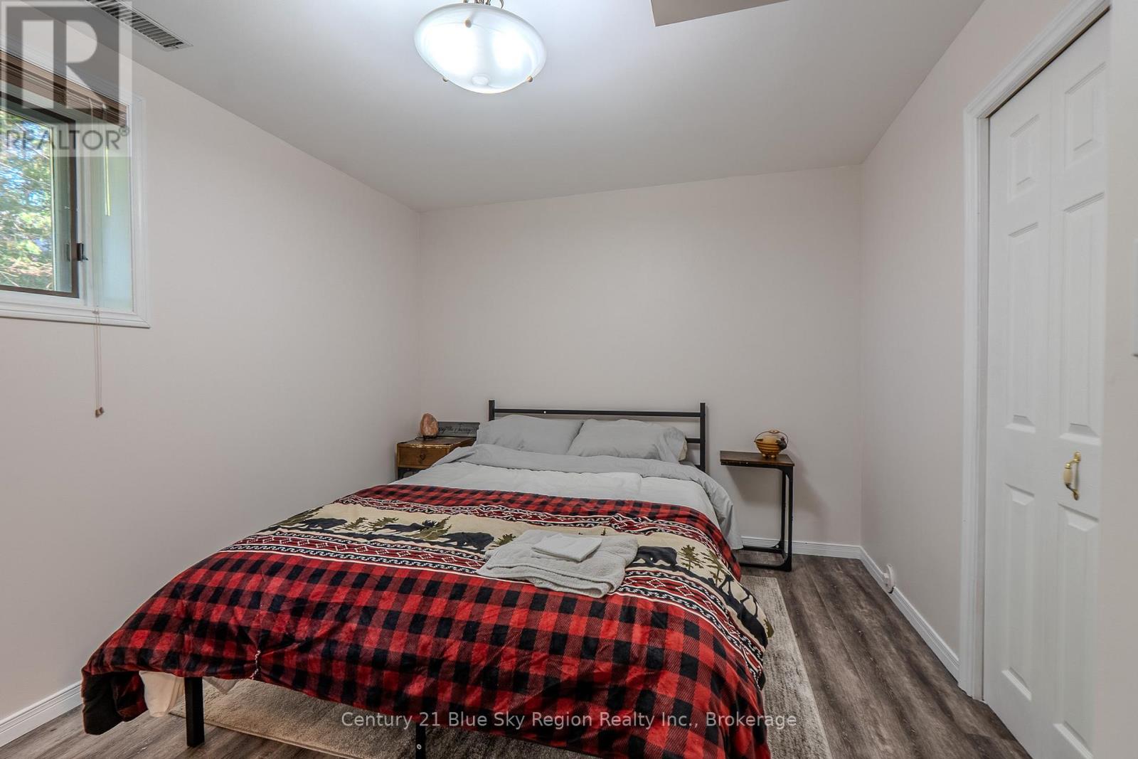 708 Anita Avenue, North Bay, Ontario  P1B 8G4 - Photo 42 - X12475463