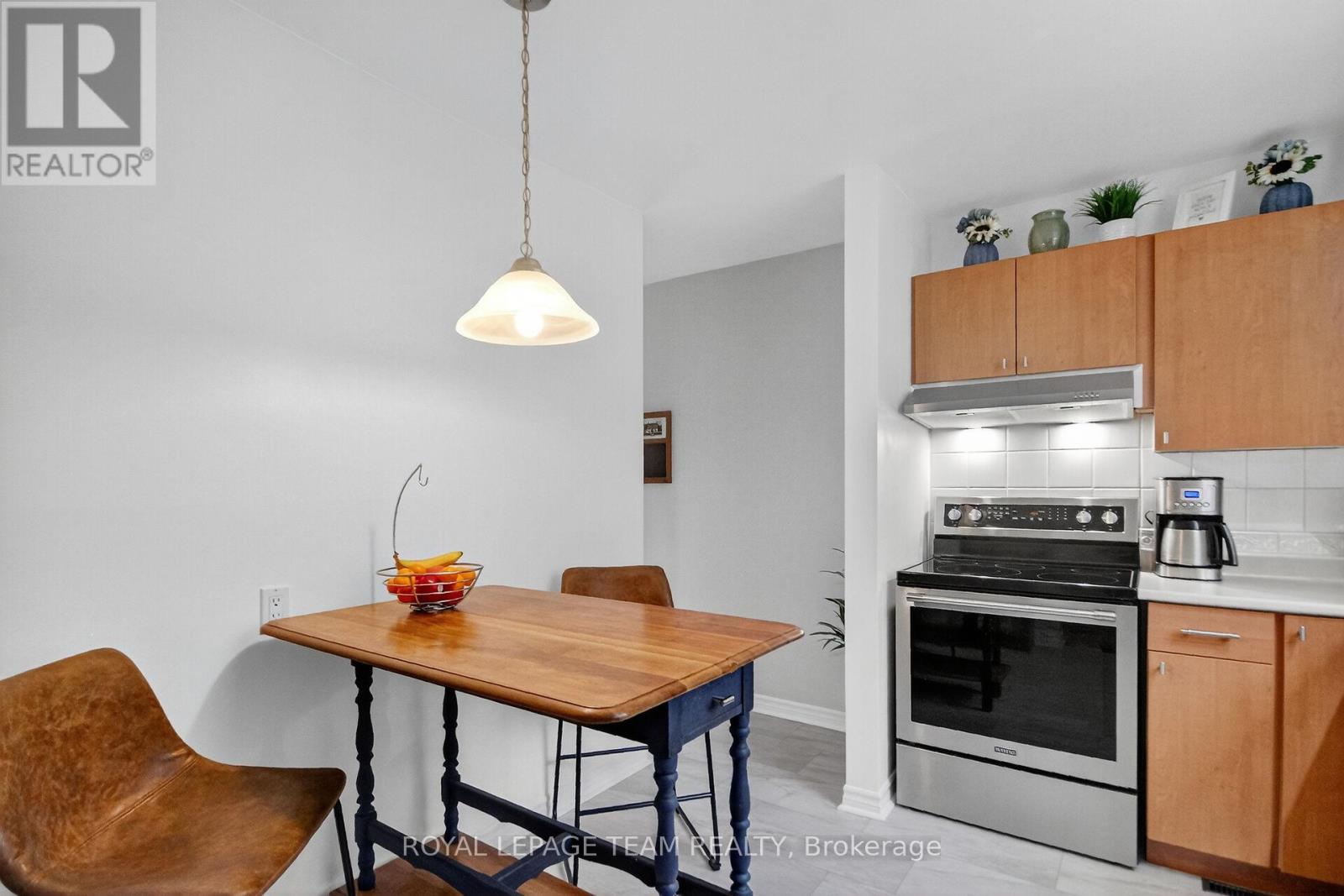 21 Raftus Square, Ottawa, Ontario  K2J 2K9 - Photo 14 - X12475448
