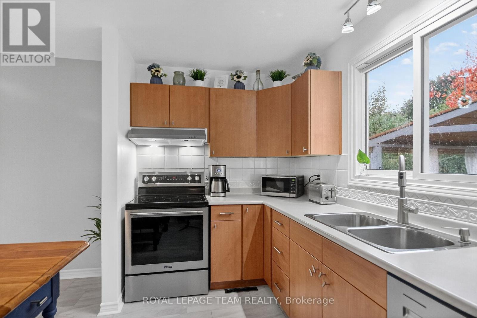 21 Raftus Square, Ottawa, Ontario  K2J 2K9 - Photo 16 - X12475448