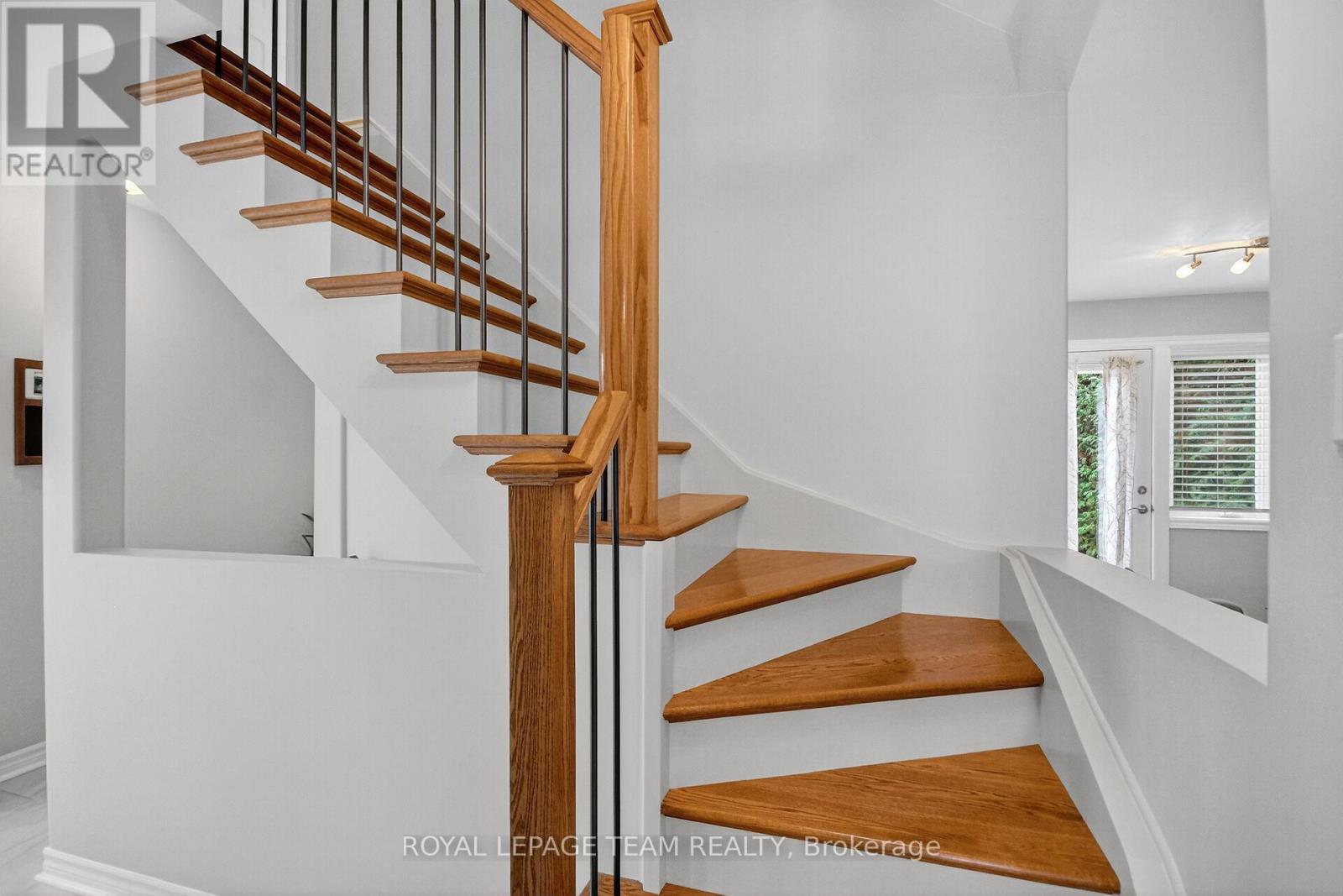 21 Raftus Square, Ottawa, Ontario  K2J 2K9 - Photo 19 - X12475448