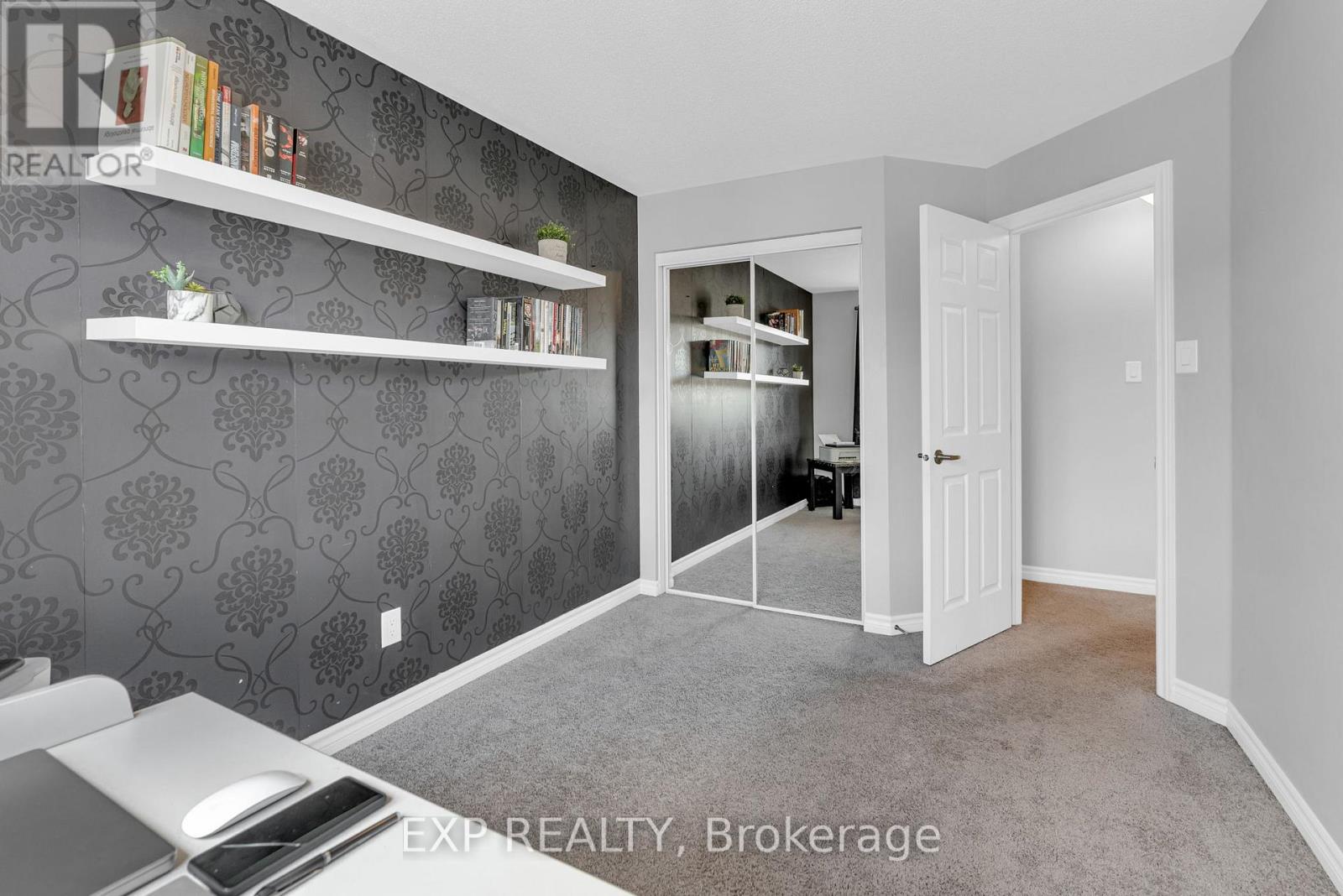 709 Maloja Way, Ottawa, Ontario  K2S 0N6 - Photo 25 - X12475465
