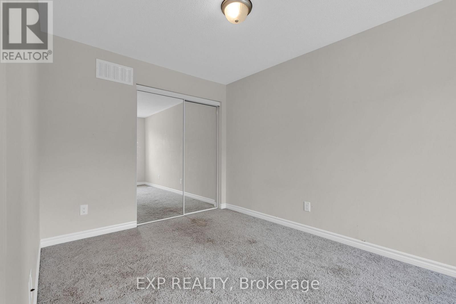 709 Maloja Way, Ottawa, Ontario  K2S 0N6 - Photo 29 - X12475465