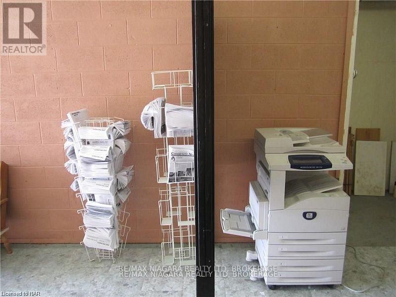 4541 Crysler Avenue, Niagara Falls, Ontario  L2E 3V5 - Photo 14 - X12475502