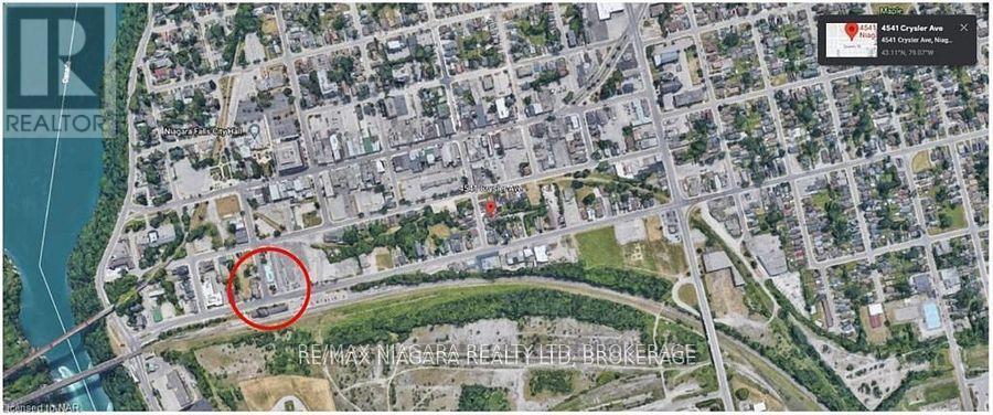 4541 Crysler Avenue, Niagara Falls, Ontario  L2E 3V5 - Photo 2 - X12475502