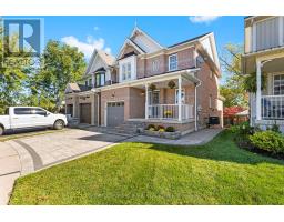 62 IPSWICH PLACE, Whitby, Ontario