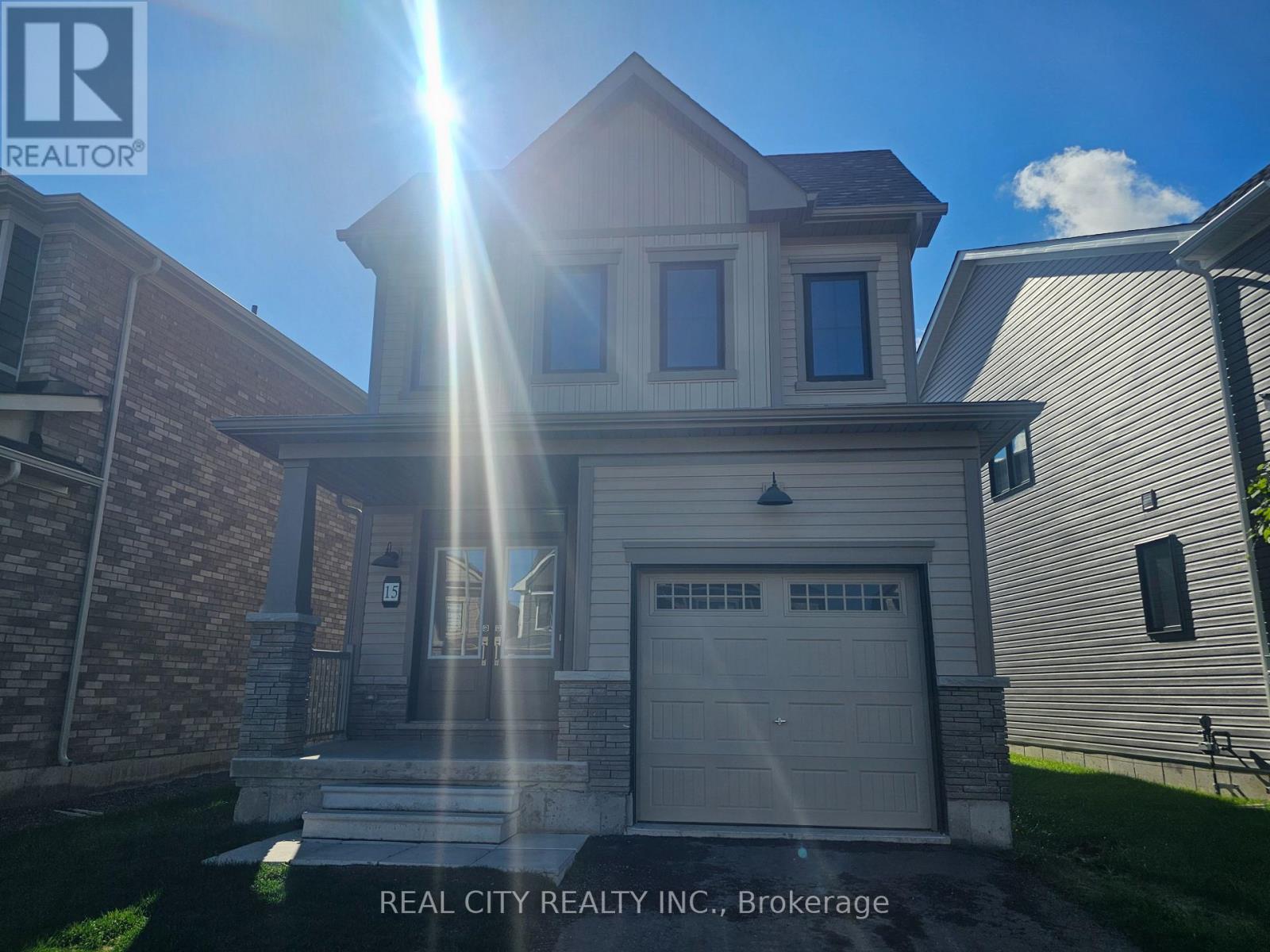 15 RUDDER ROAD, Welland, Ontario