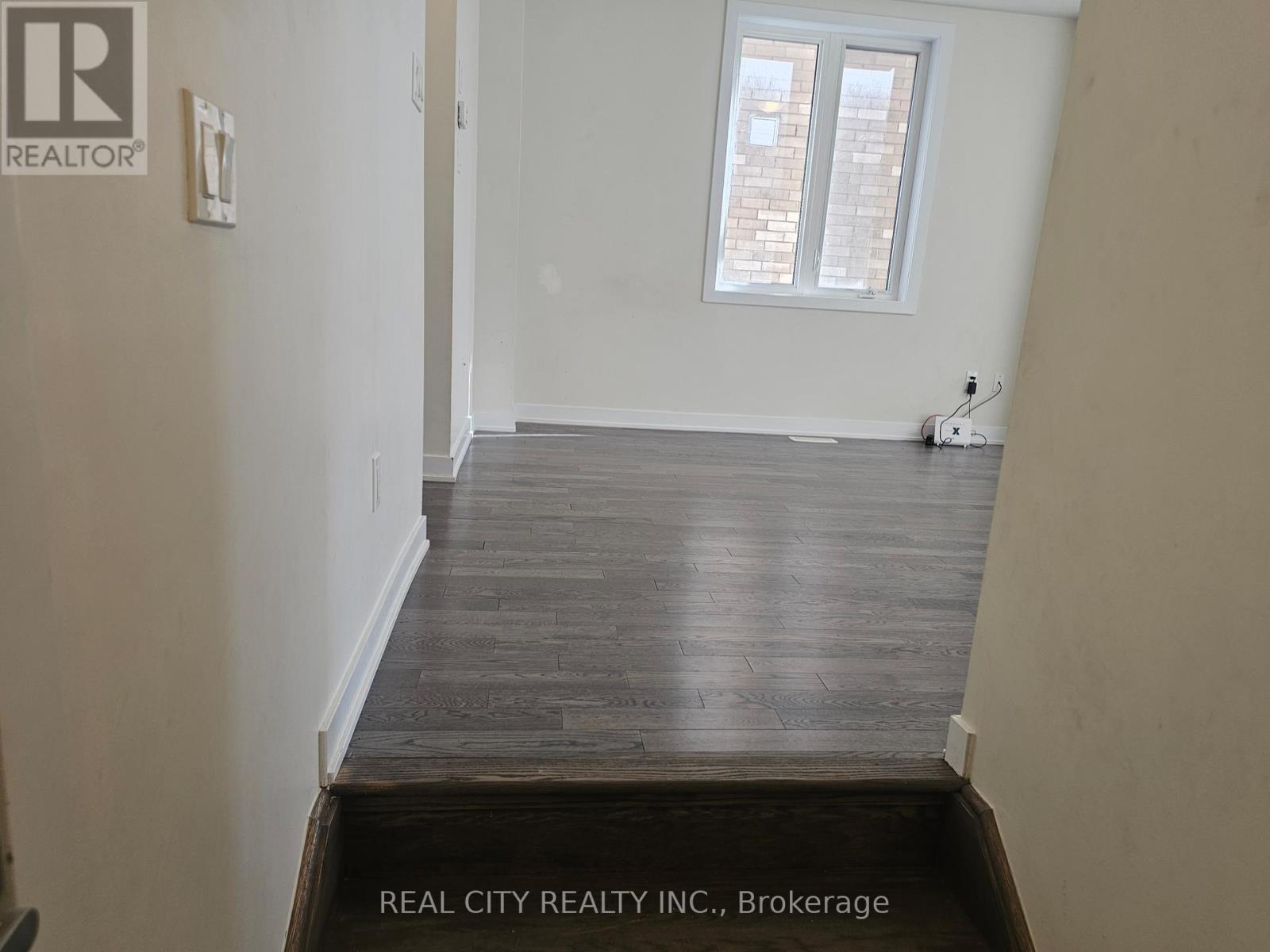15 Rudder Road, Welland, Ontario  L3B 0M5 - Photo 15 - X12385915