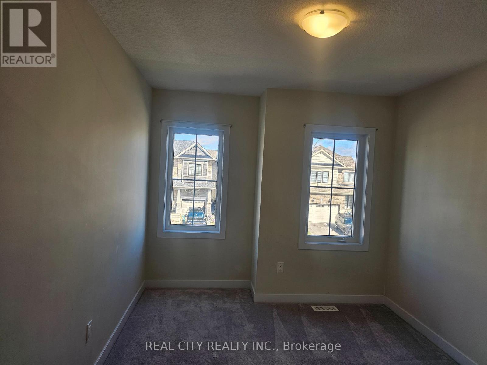 15 Rudder Road, Welland, Ontario  L3B 0M5 - Photo 27 - X12394384