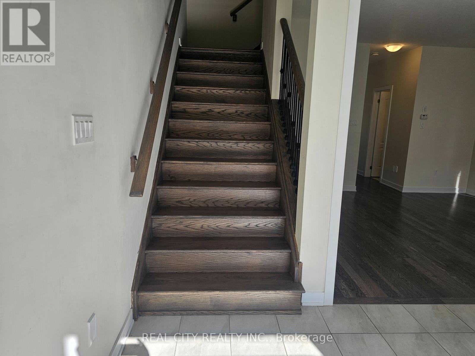 15 Rudder Road, Welland, Ontario  L3B 0M5 - Photo 18 - X12394384