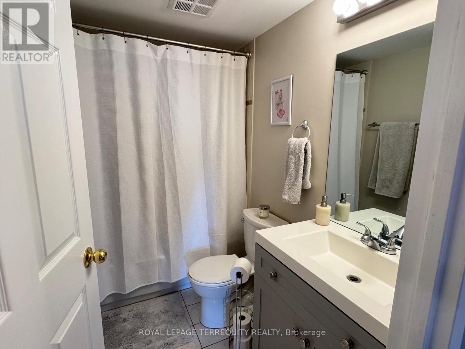 601 - 256 Doris Avenue, Toronto, Ontario  M2N 6X8 - Photo 8 - C12474531