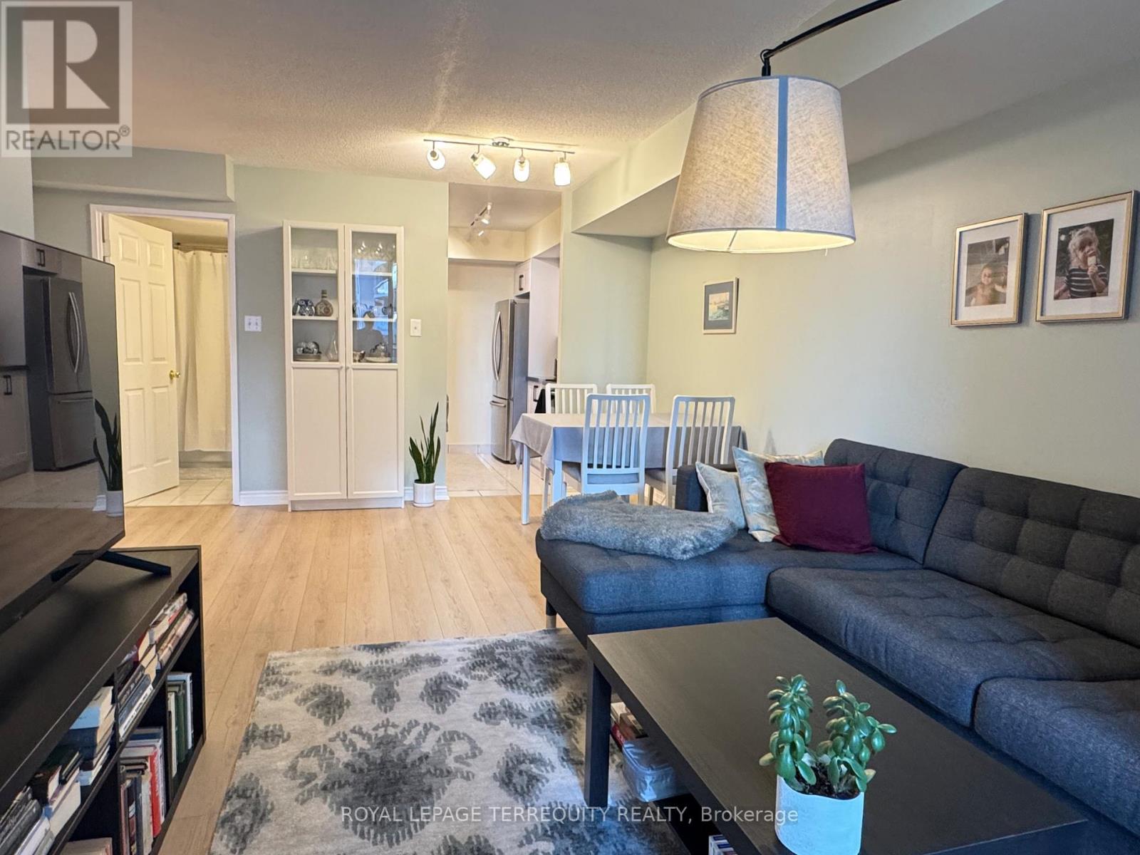 601 - 256 Doris Avenue, Toronto, Ontario  M2N 6X8 - Photo 4 - C12474531