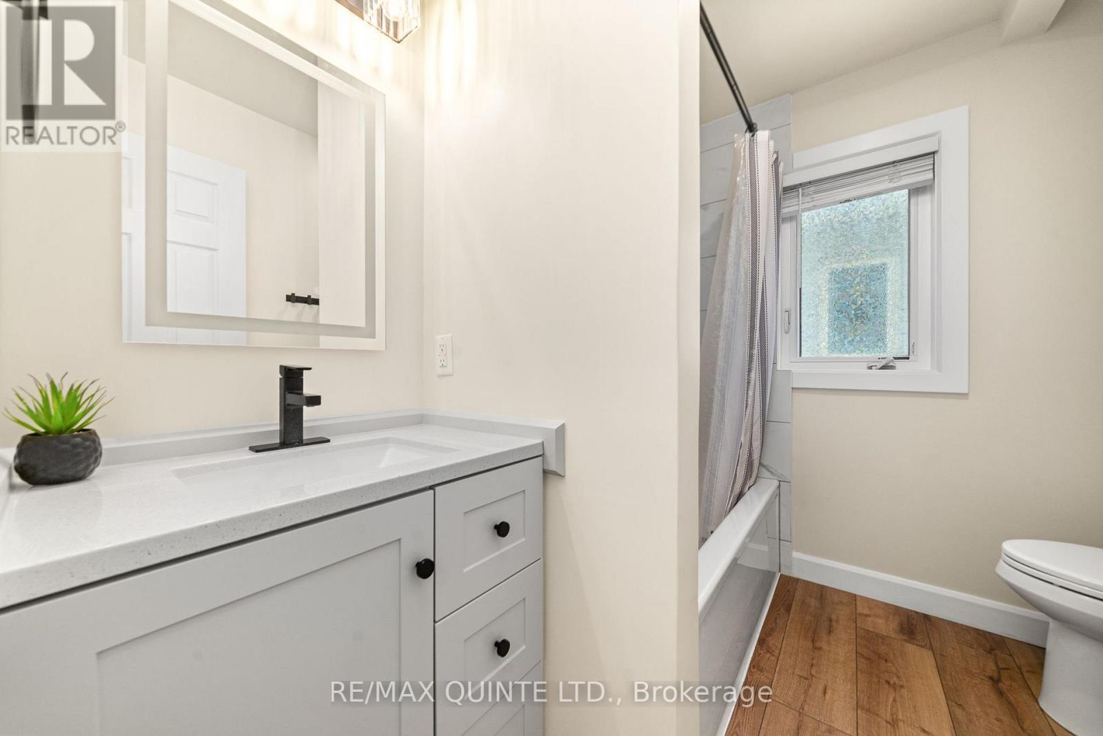 32 Maple Avenue, Asphodel-Norwood, Ontario  K0L 2V0 - Photo 15 - X12403002