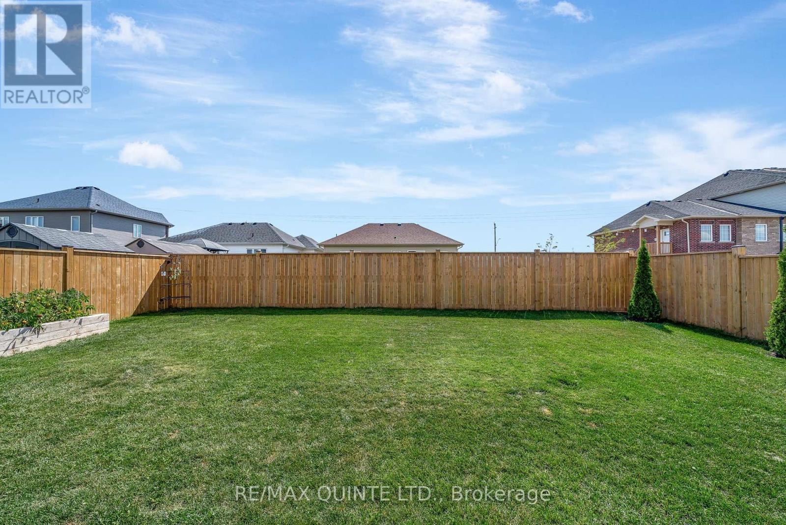 32 Maple Avenue, Asphodel-Norwood, Ontario  K0L 2V0 - Photo 27 - X12403002