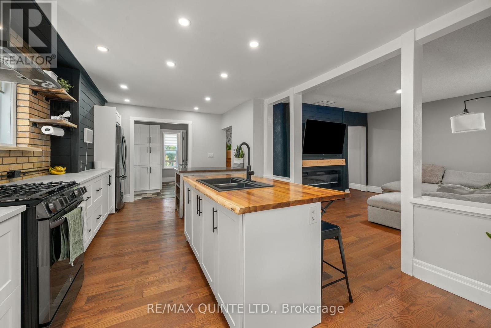 1938 Crookston Road, Tweed, Ontario  K0K 3J0 - Photo 13 - X12418194