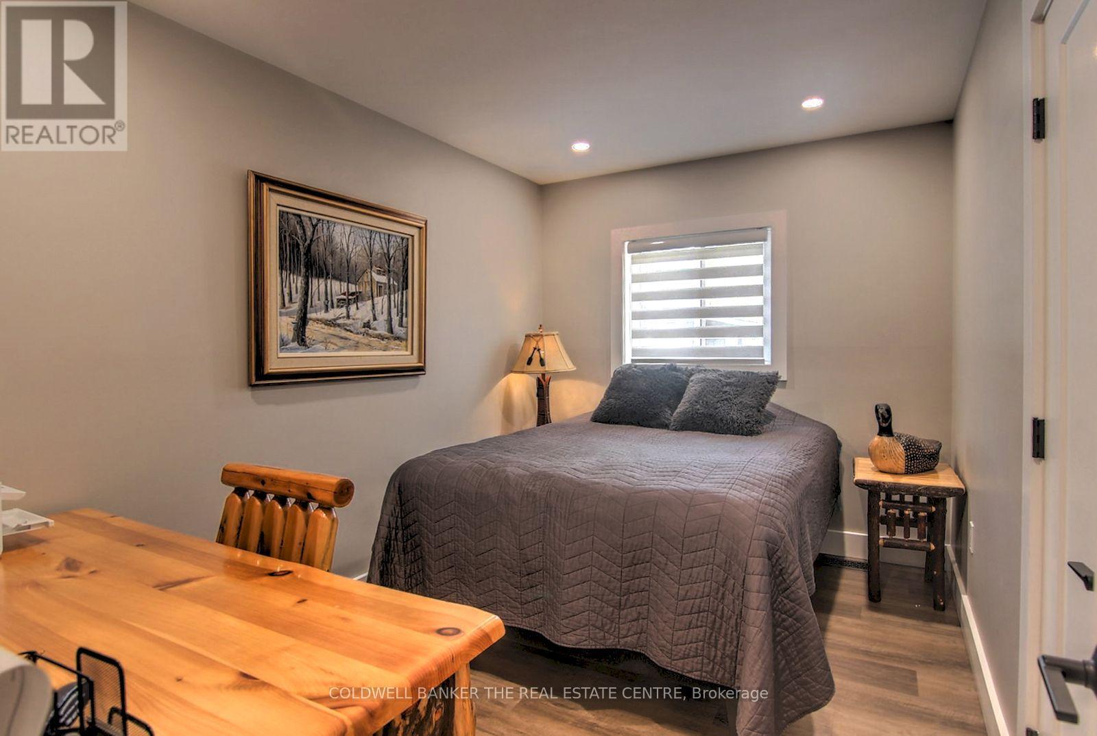 55 Prince Street W, Kawartha Lakes, Ontario  K0M 1A0 - Photo 27 - X12437635