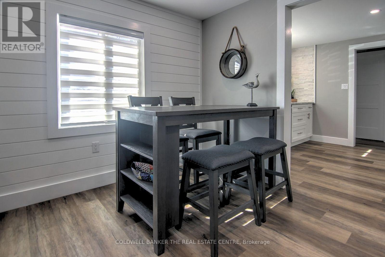55 Prince Street W, Kawartha Lakes, Ontario  K0M 1A0 - Photo 10 - X12437635