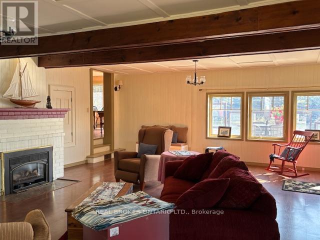 121 Rattlebear Drive, The Archipelago, Ontario  P0G 1K0 - Photo 16 - X12474478