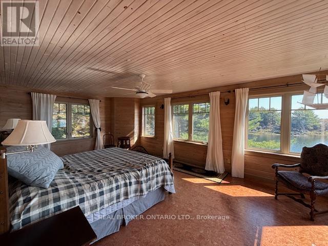 121 Rattlebear Drive, The Archipelago, Ontario  P0G 1K0 - Photo 17 - X12474478