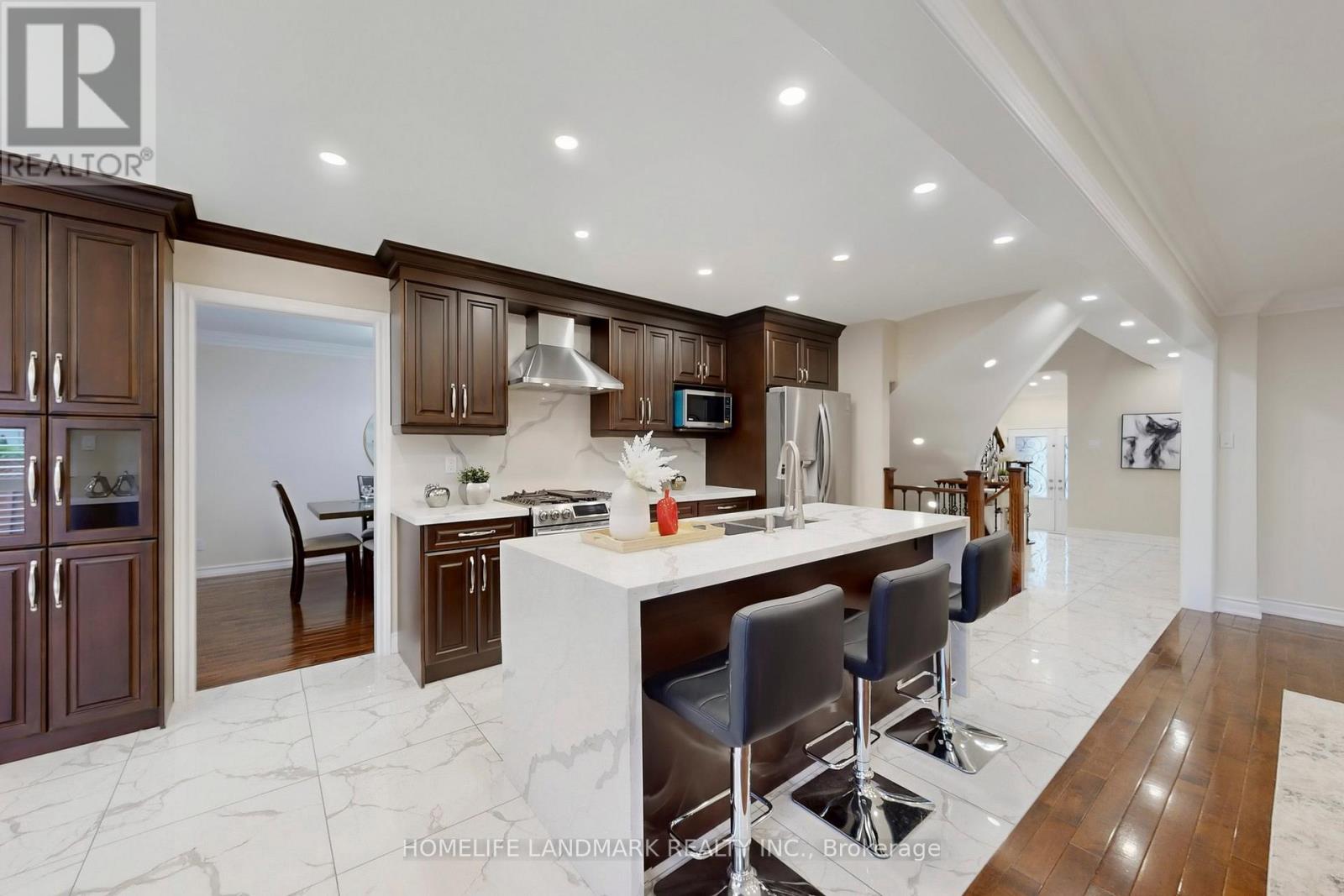 5 Irenemount Crescent, Markham, Ontario  L3S 3C7 - Photo 13 - N12473890