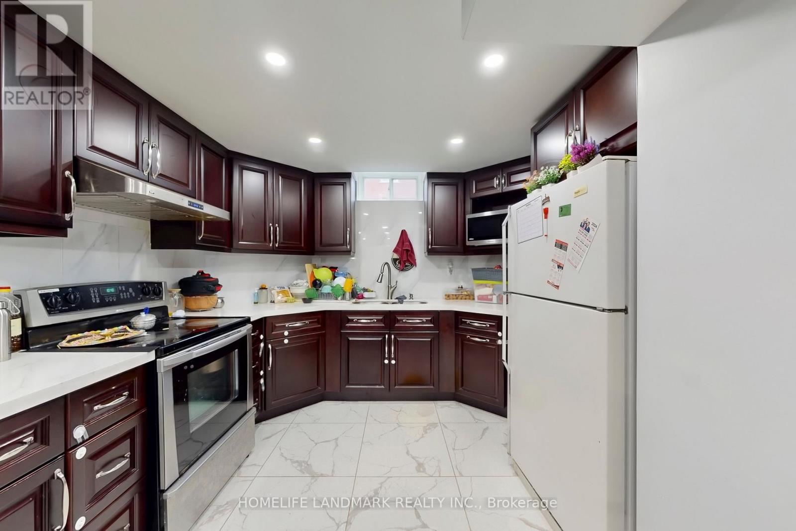 5 Irenemount Crescent, Markham, Ontario  L3S 3C7 - Photo 44 - N12473890