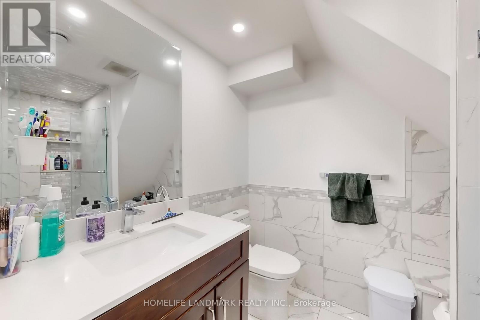 5 Irenemount Crescent, Markham, Ontario  L3S 3C7 - Photo 45 - N12473890