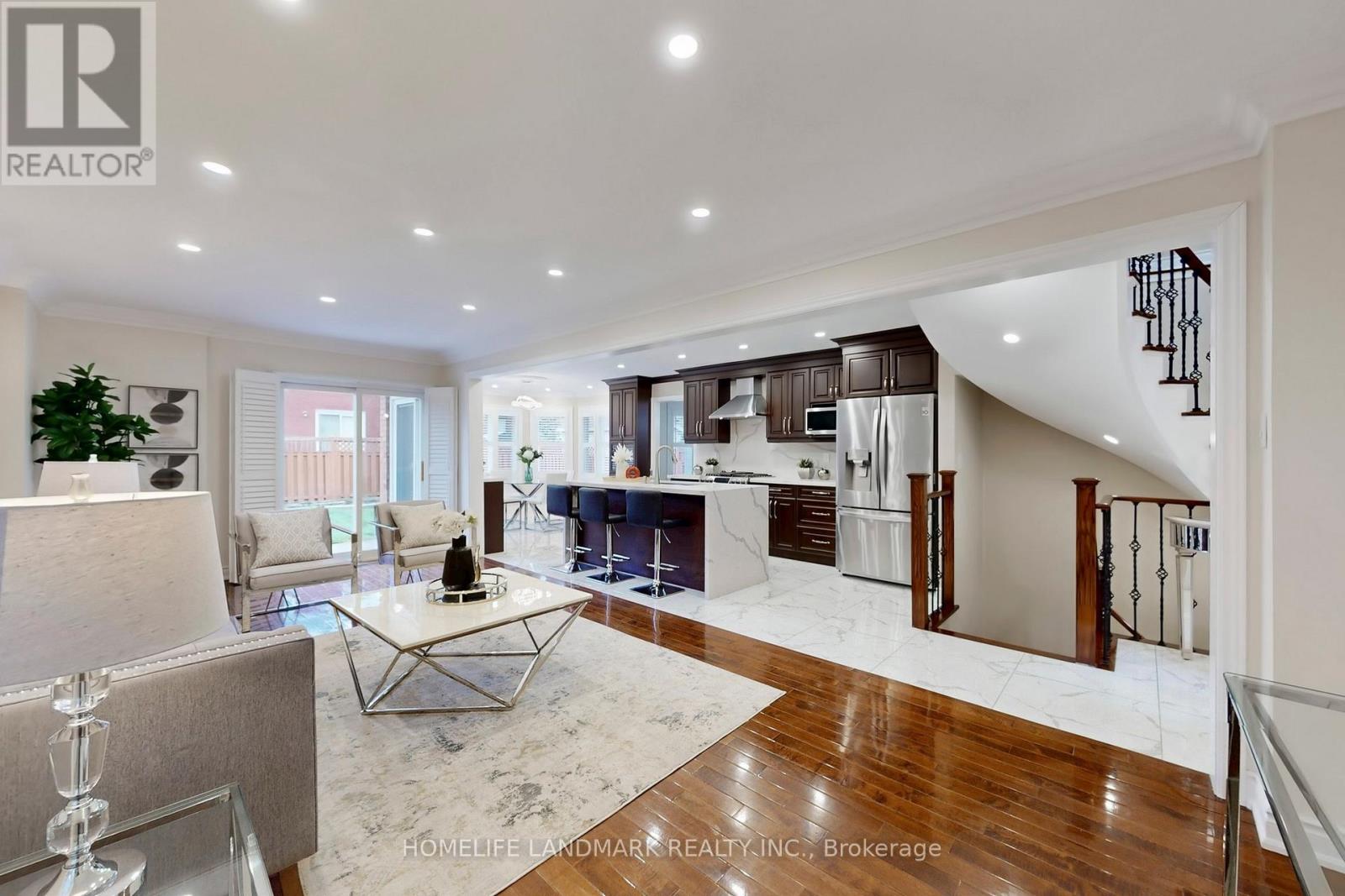 5 Irenemount Crescent, Markham, Ontario  L3S 3C7 - Photo 6 - N12473890