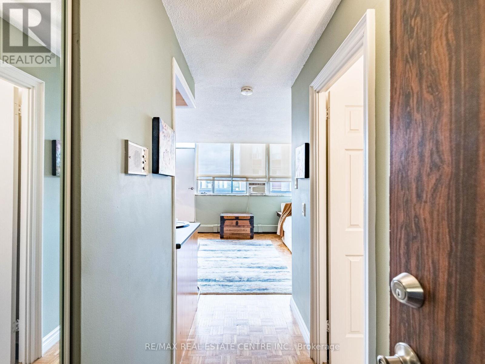 Ph4/604 - 3625 Lakeshore Boulevard, Toronto, Ontario  M8W 4W2 - Photo 13 - W12472779
