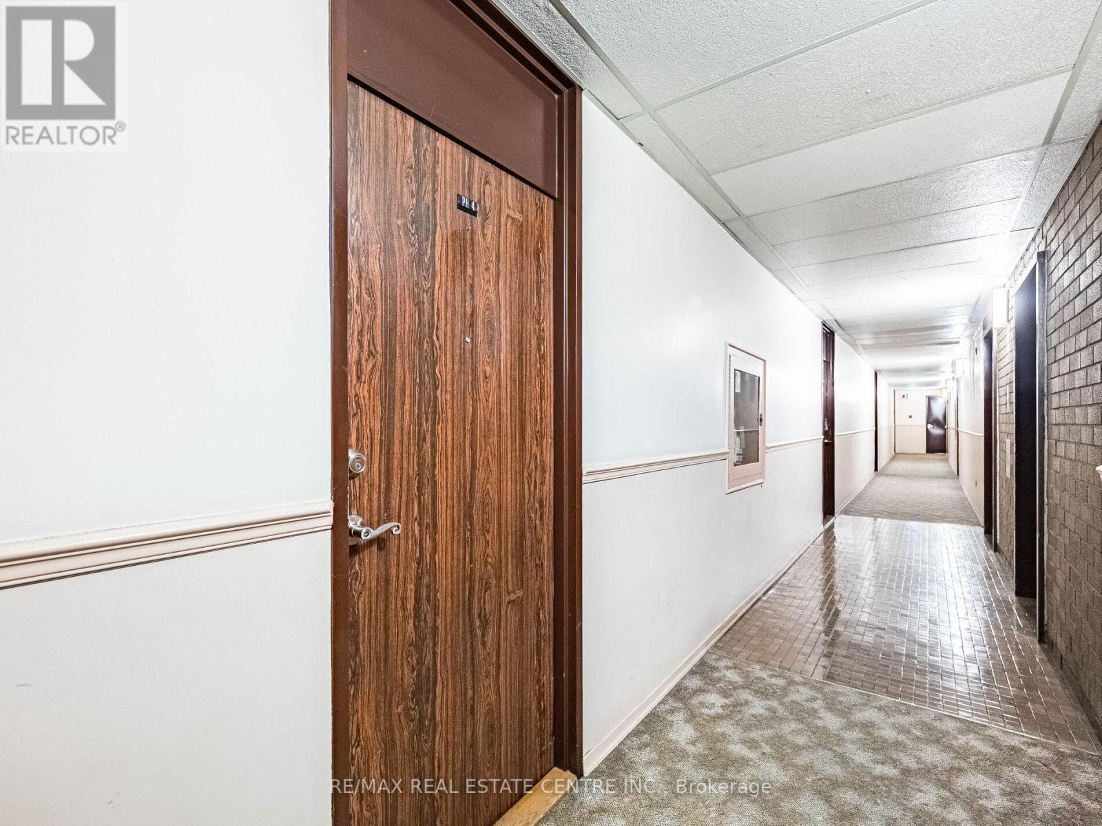 Ph4/604 - 3625 Lakeshore Boulevard, Toronto, Ontario  M8W 4W2 - Photo 9 - W12472779