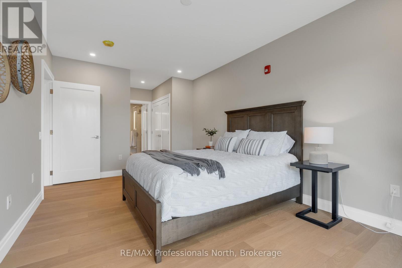 105 - 32 Brunel Road, Huntsville, Ontario  P1H 1P5 - Photo 37 - X12475524