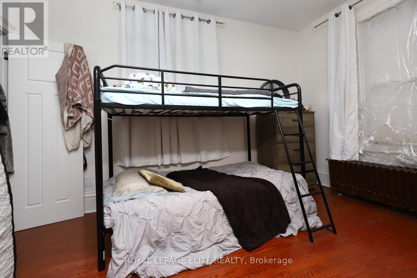 18-20 Reuben Street, Aurora, Ontario  L4G 2M2 - Photo 26 - N12465218