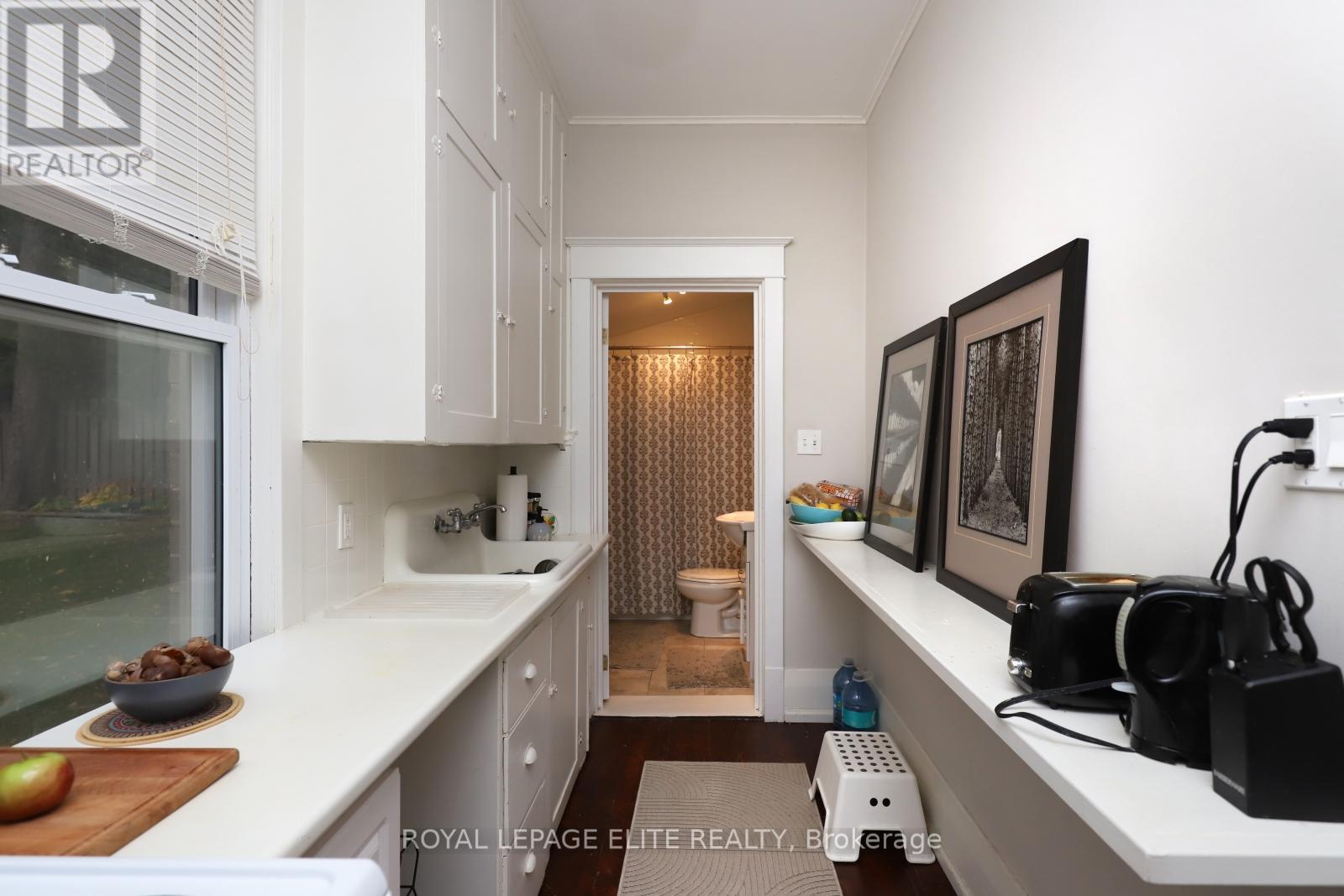 18-20 Reuben Street, Aurora, Ontario  L4G 2M2 - Photo 28 - N12465218