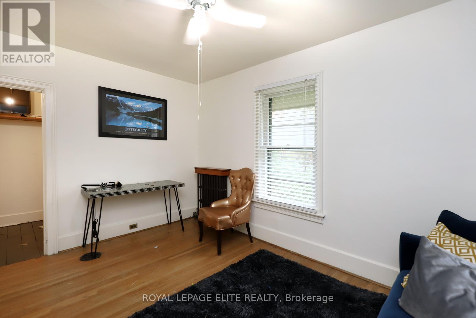 18-20 Reuben Street, Aurora, Ontario  L4G 2M2 - Photo 18 - N12465218