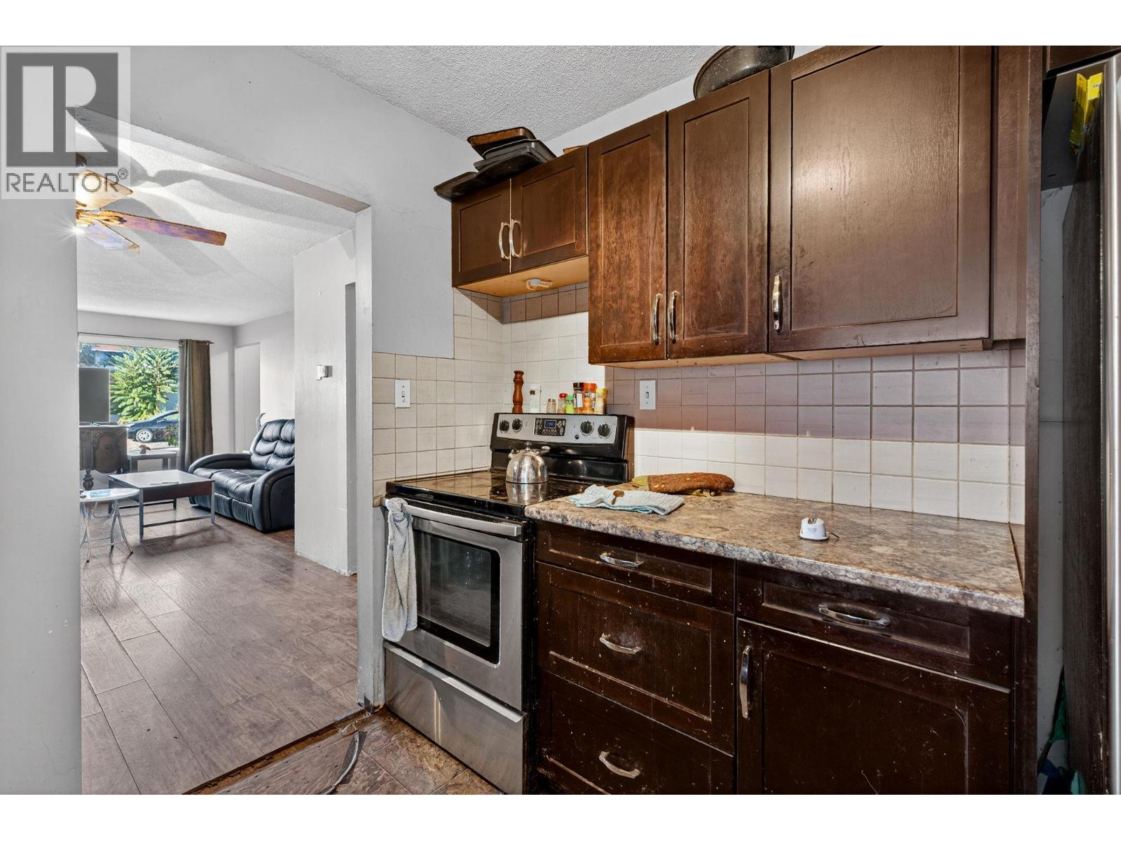 763 Kinnear Avenue, Kelowna, British Columbia  V1Y 5B2 - Photo 8 - 10366056