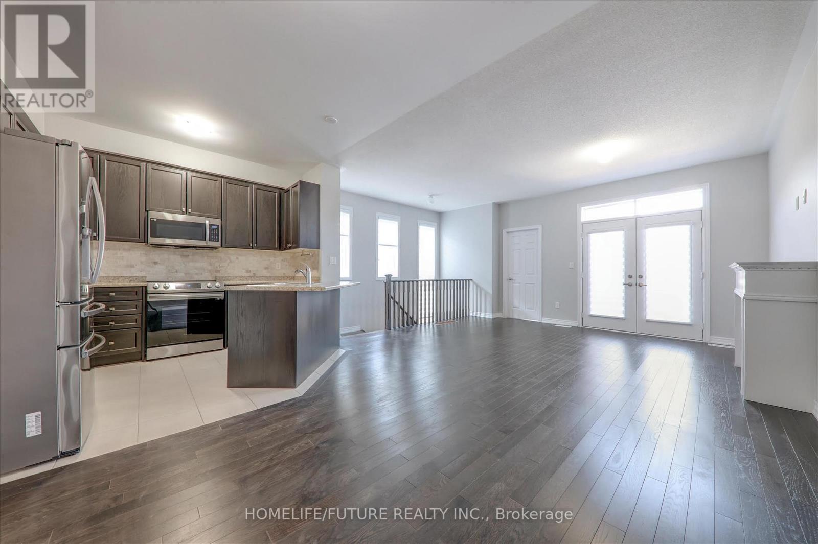 1130 Baltic Lane, Pickering, Ontario  L1X 0G9 - Photo 8 - E12475105