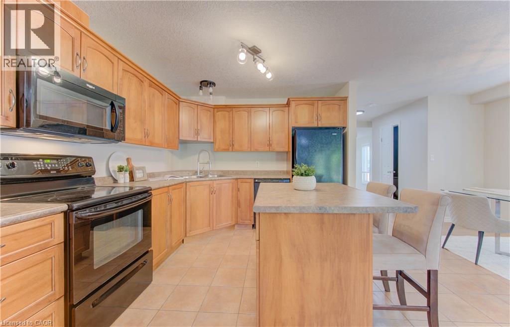 232 Buttercup Court, Waterloo, Ontario  N2V 2W8 - Photo 14 - 40775744