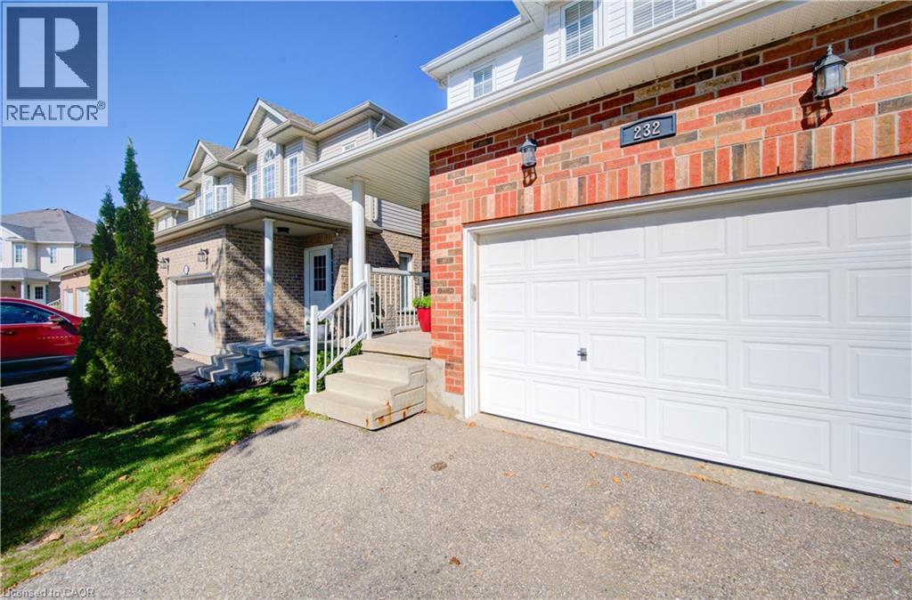 232 Buttercup Court, Waterloo, Ontario  N2V 2W8 - Photo 3 - 40775744