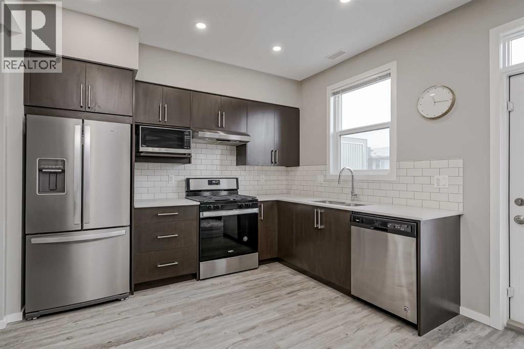 203, 130 Redstone Walk Ne, Calgary, Alberta  T3N 1M6 - Photo 2 - A2264808
