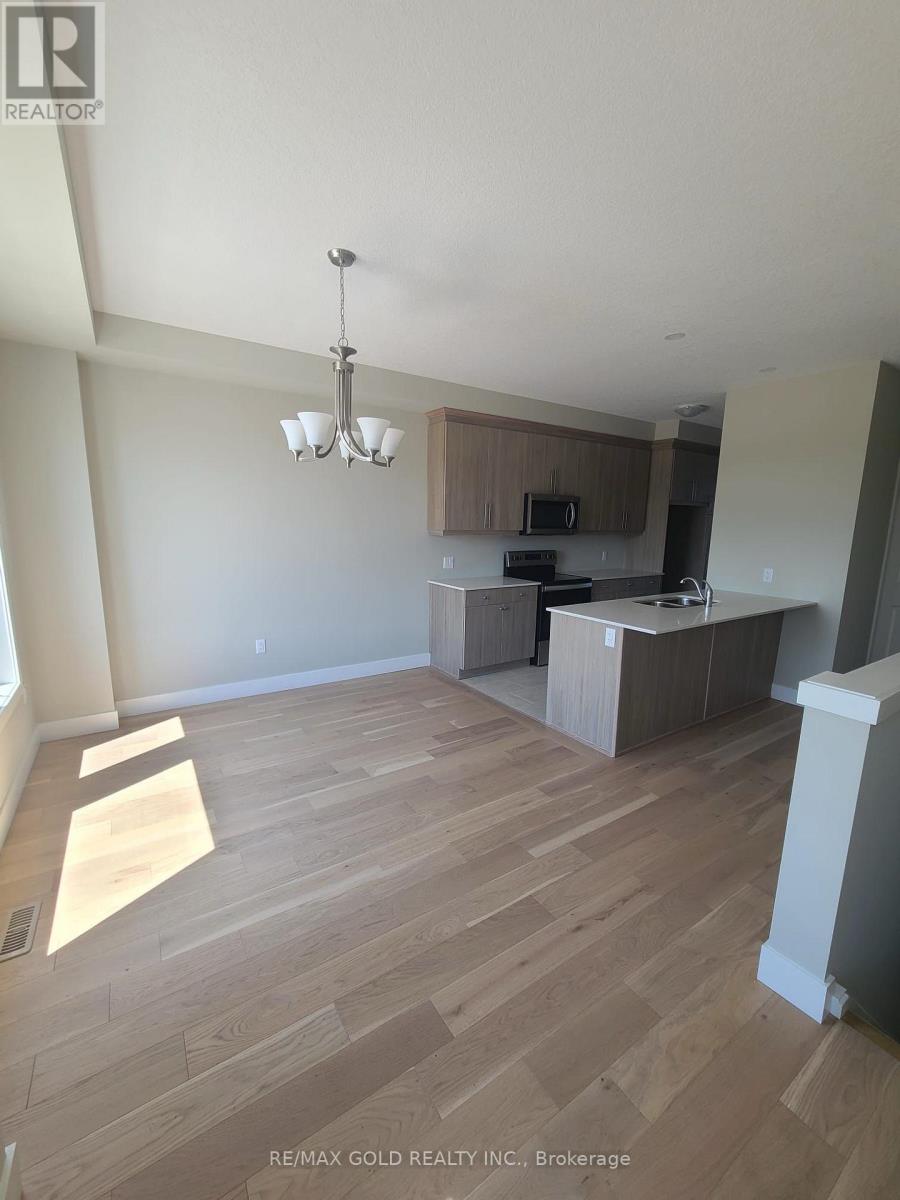 160 - 177 Edgevalley Road, London East, Ontario  N5V 0C5 - Photo 6 - X12449093