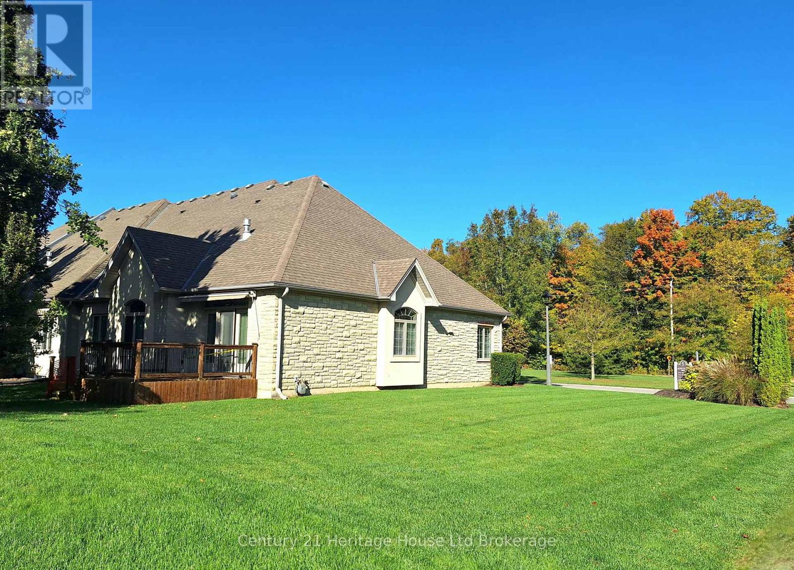101 - 5 Woodhaven Drive, Tillsonburg, Ontario  N4G 0A8 - Photo 27 - X12413315