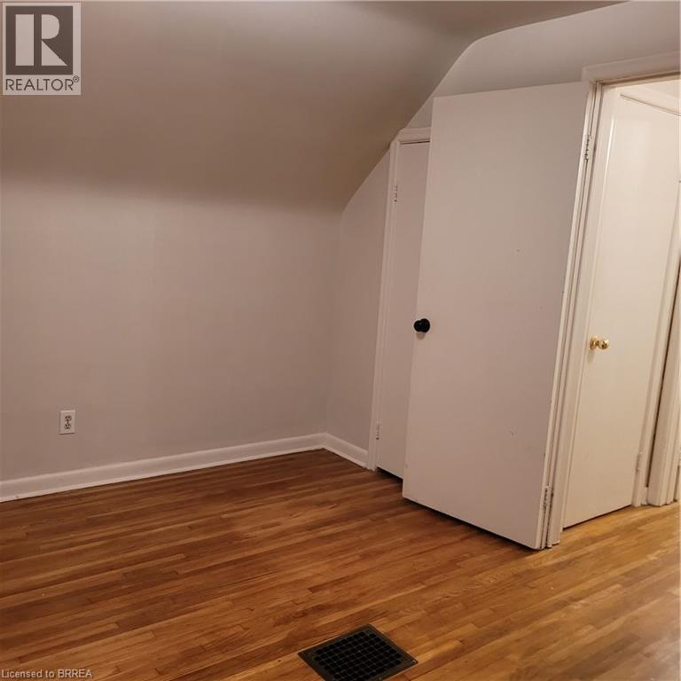686 Britannia Avenue, Hamilton, Ontario  L8H 2A7 - Photo 7 - 40781084
