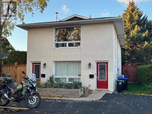 B - 29 Fourth Street W, Collingwood, Ontario  L9Y 1R3 - Photo 1 - S12471362