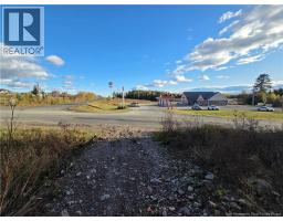 1 Connell Road, woodstock, New Brunswick