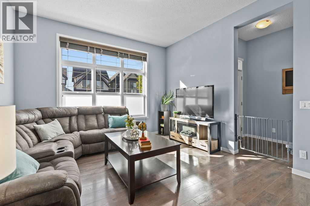 103 Masters Heights Se, Calgary, Alberta  T3M 2M8 - Photo 2 - A2262668