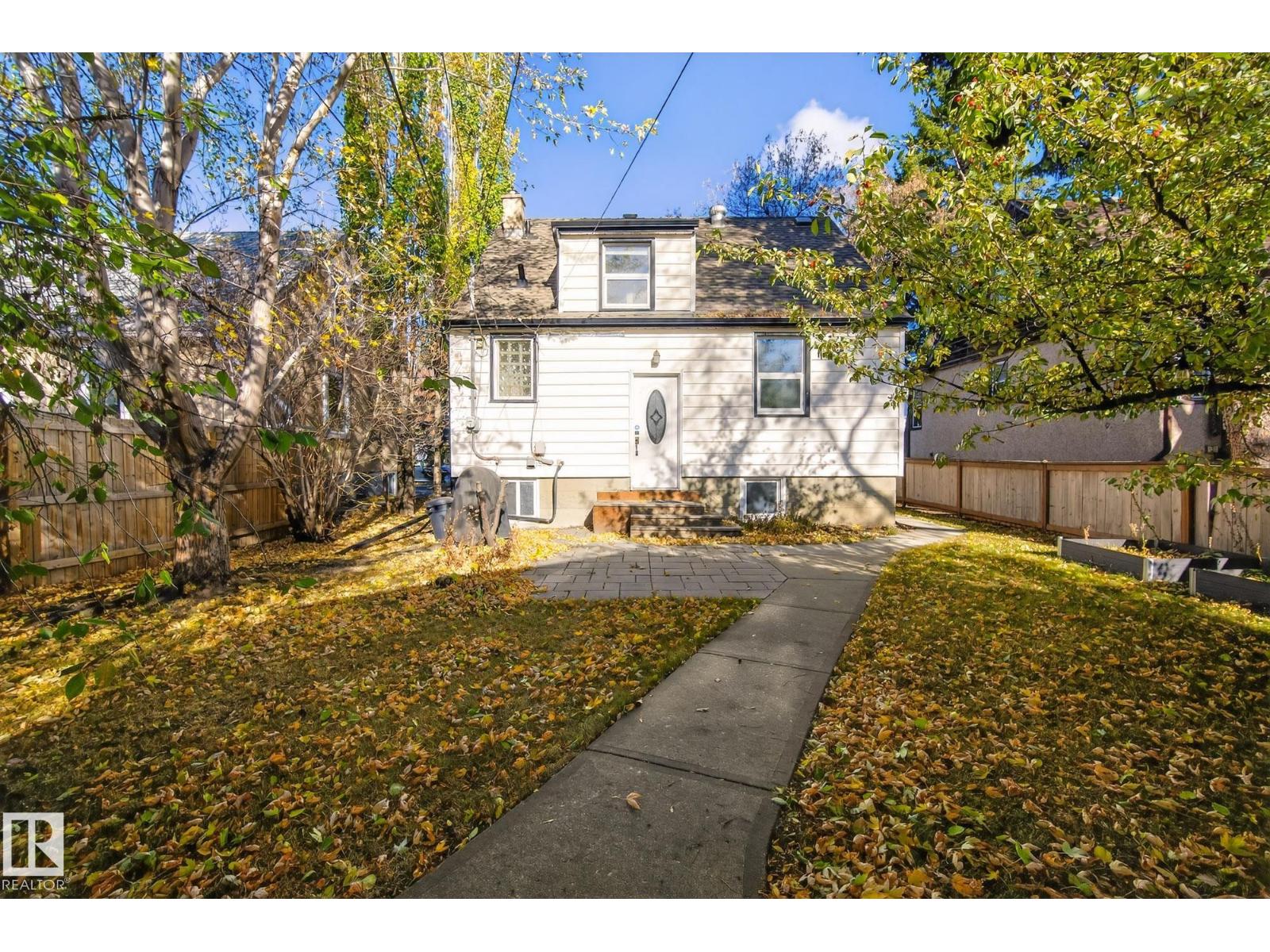 10915 67 Av Nw, Edmonton, Alberta  T6H 2A5 - Photo 7 - E4463030